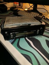 Sony CDX-L410 45Wx4 + Bluetooth FM receiver - 1