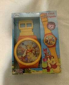 Nástenné hodiny Macko Pooh - nové