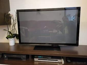 TV Panasonic TX-P42X60E (42' / 106 cm ).
