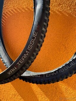 Bontrager XR4 Team Issue TLR MTB