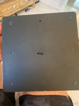 PS4 slim