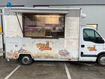 Plne vybavený foodtruck, pripravený na prevádzku