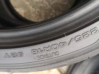 225/40 R18 Goodyear