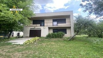 Na predaj dvojgeneračný rodinný dom v Jesenskom