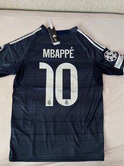 Real Madrid Away dres 2025/26–Kylian Mbappé #10–veľkosť M