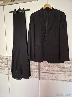 Hugo Boss, pánsky oblek, veľ. 52