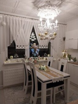 Predam jedalenku zostavu