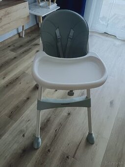 Jedálenská stolička