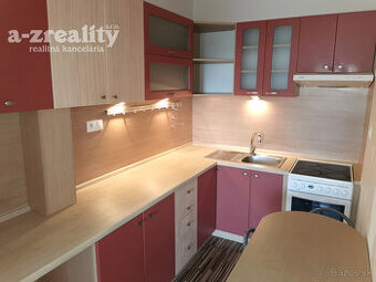 Na prenájom 1 izbový byt v Nových Zámkoch