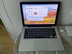 Apple MacBook Pro 15” late 2010  i7, 16G ram, 240ssd - 1