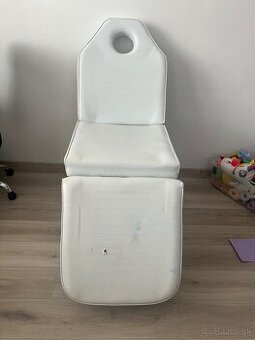 Kozmetické kreslo s hydraulickou nohou