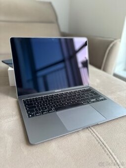 Predám MacBook AIR M1, 8GB/256GB TOP STAV