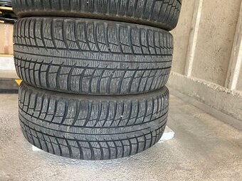 Bridgestone Blizzak LM 001, 225/45 R18