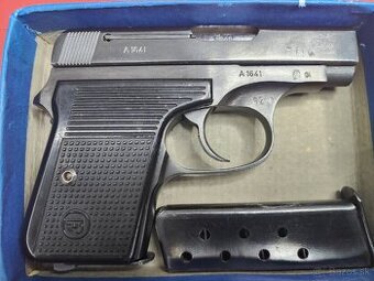 P: pistol CZ 92 6,35 browning