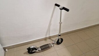 Kolobežka Micro Flex Air 200