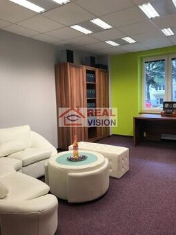 Byt v centre Popradu, bezbariérový, prízemie, vhodný aj na p