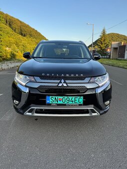 MITSUBISHI Outlander phev