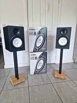 Yamaha HS8 + Atacama stojany