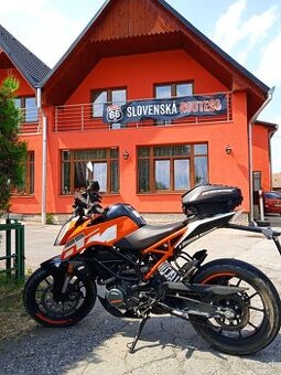 KTM Duke 125