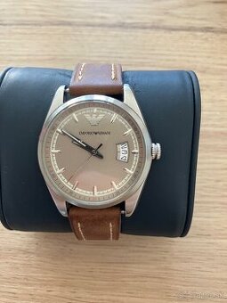 Predám hodinky Emporio Armani do 50metrov