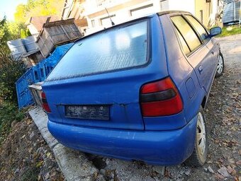 Škoda Felicia kufrove dvere zavarene lišta