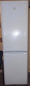 Chladnička indesit