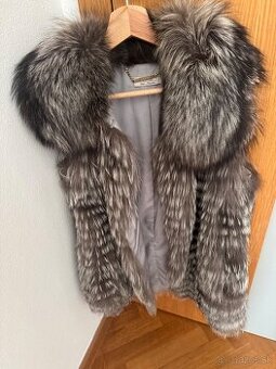Kožušinová vesta