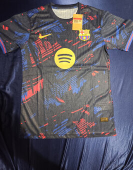 Dres Fc Barcelona Hráčsky Čierno-Modro-Červený Unikátny