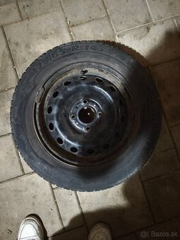4 ks plechové disky R14 + zimné pneu
