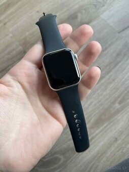 Apple Watch SE 2gen 40 mm - 1