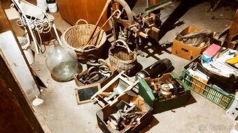 Predam rozne veci z povaly