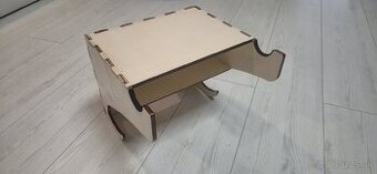 Stojan na bicykel na stenu