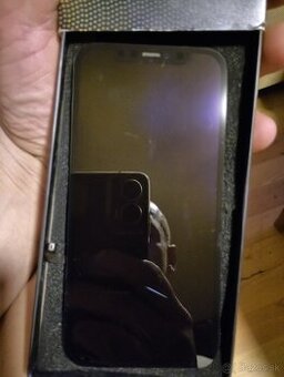 Displej na iphone 12,12pro