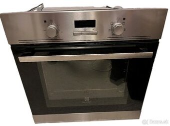 predám El.rúru vstavanú Electrolux s nefunkčným displejom