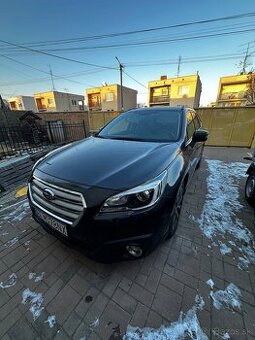 Subaru Outback 2.5i CVT