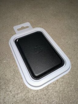 MagSafe peňaženka.