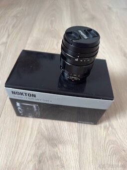 Voigtlander 25mm f0.95