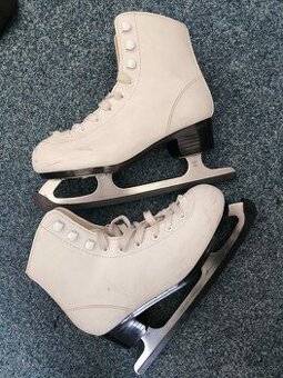 Dievčenské korčule 33/34