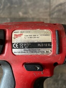 Predám aku skrutkovač Milwaukee PLD 12X – 12V