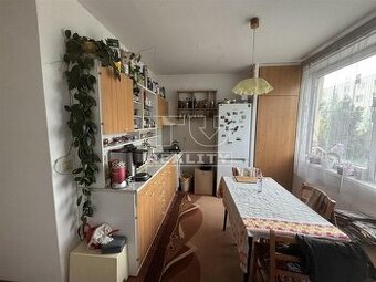 Na predaj 4-izbový byt s výhľadom na Vysoké Tatry –...