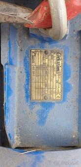 Predam 2x elektromotor