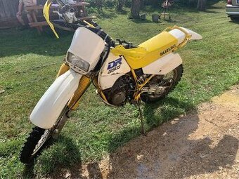 Suzuki dr350