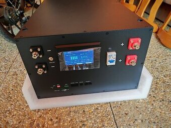 Batéria pre FVE 51.2V LiFePo4 14kw