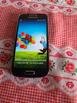 Samsung S4 mini voľný black mist v dobrom stave plne funkčný