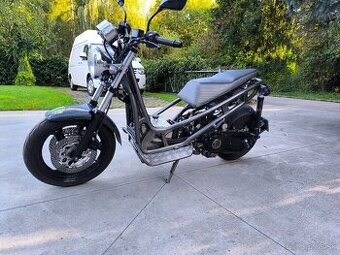 Piaggio x10