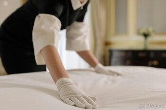 CHYŽNÁ V LUXUSNOM HOTELI V BRATISLAVE