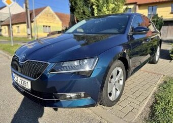 Škoda Superb 2,0 TDI DSG SEDAN 1.MAJ CZ nafta automat 110 kw