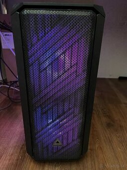 Nvidia RTX 4070 12 GB Ryzen 5 7600X 32 GB ram