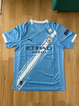Manchester City dres – veľkosť L – nový so štítkami