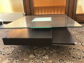 Konferenčný stolík